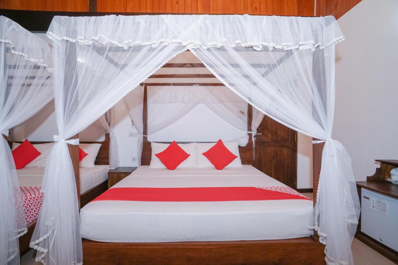 Kabalana Hotel & Villa Ahangama Exterior photo